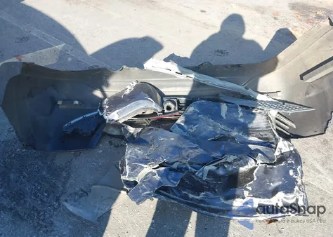 2014 Nissan Sentra S z USA, uszkodzony, nr VIN 3N1AB7AP3EY264834